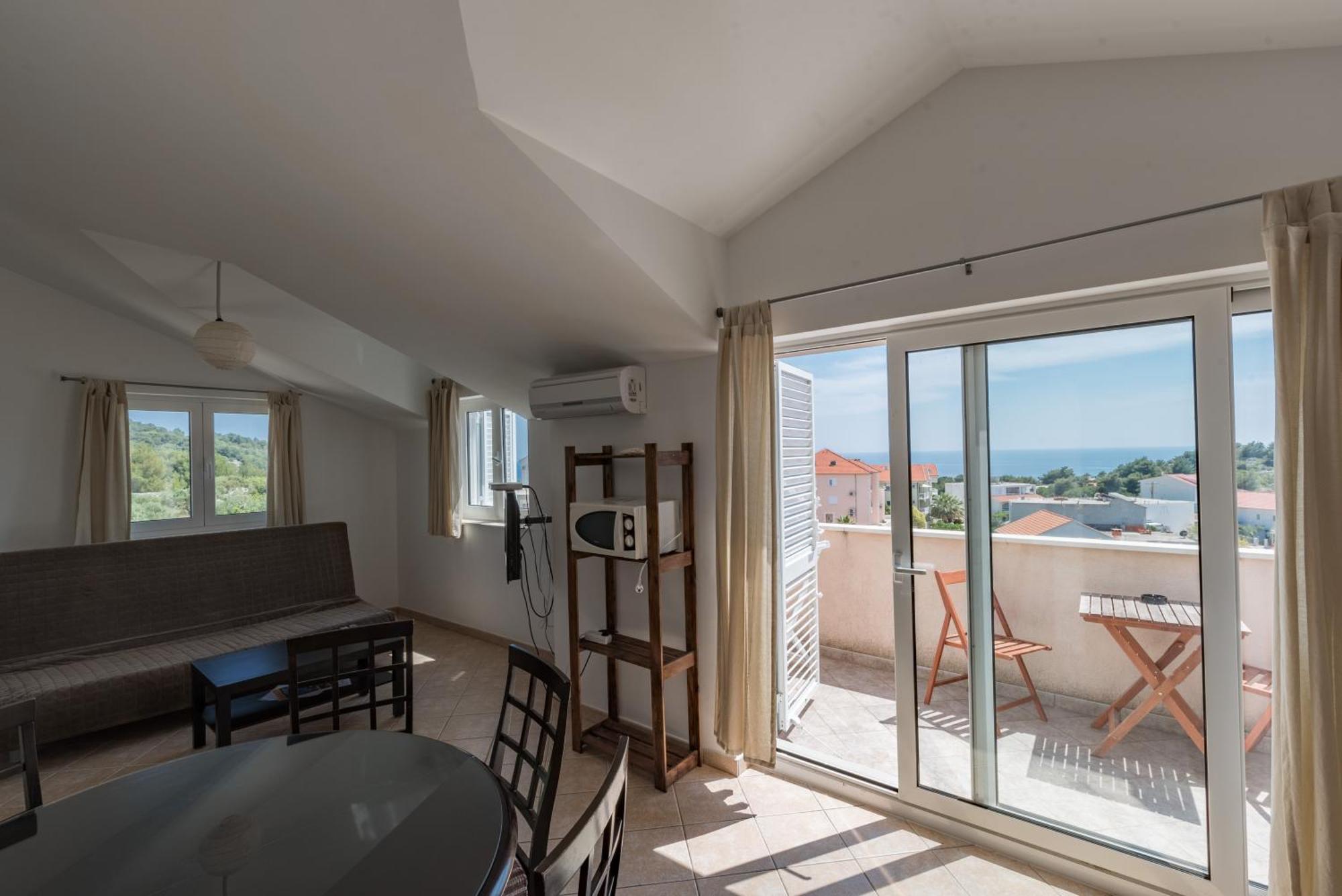 Apartments Mazuran Hvar Town Exterior photo